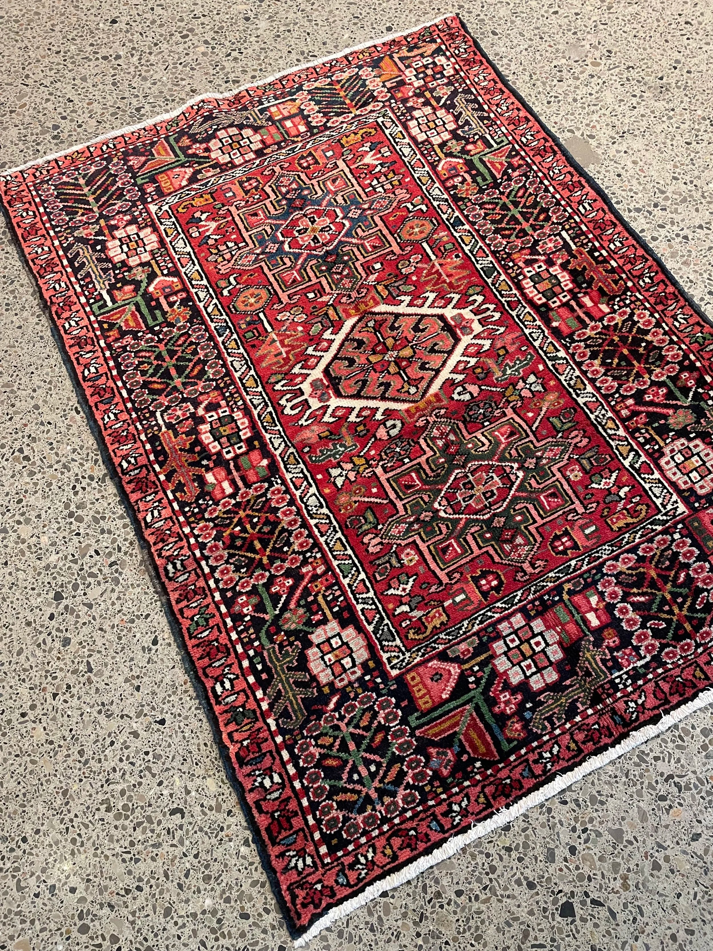Karajeh Vintage Wool Rug (3'5" x 4'8")