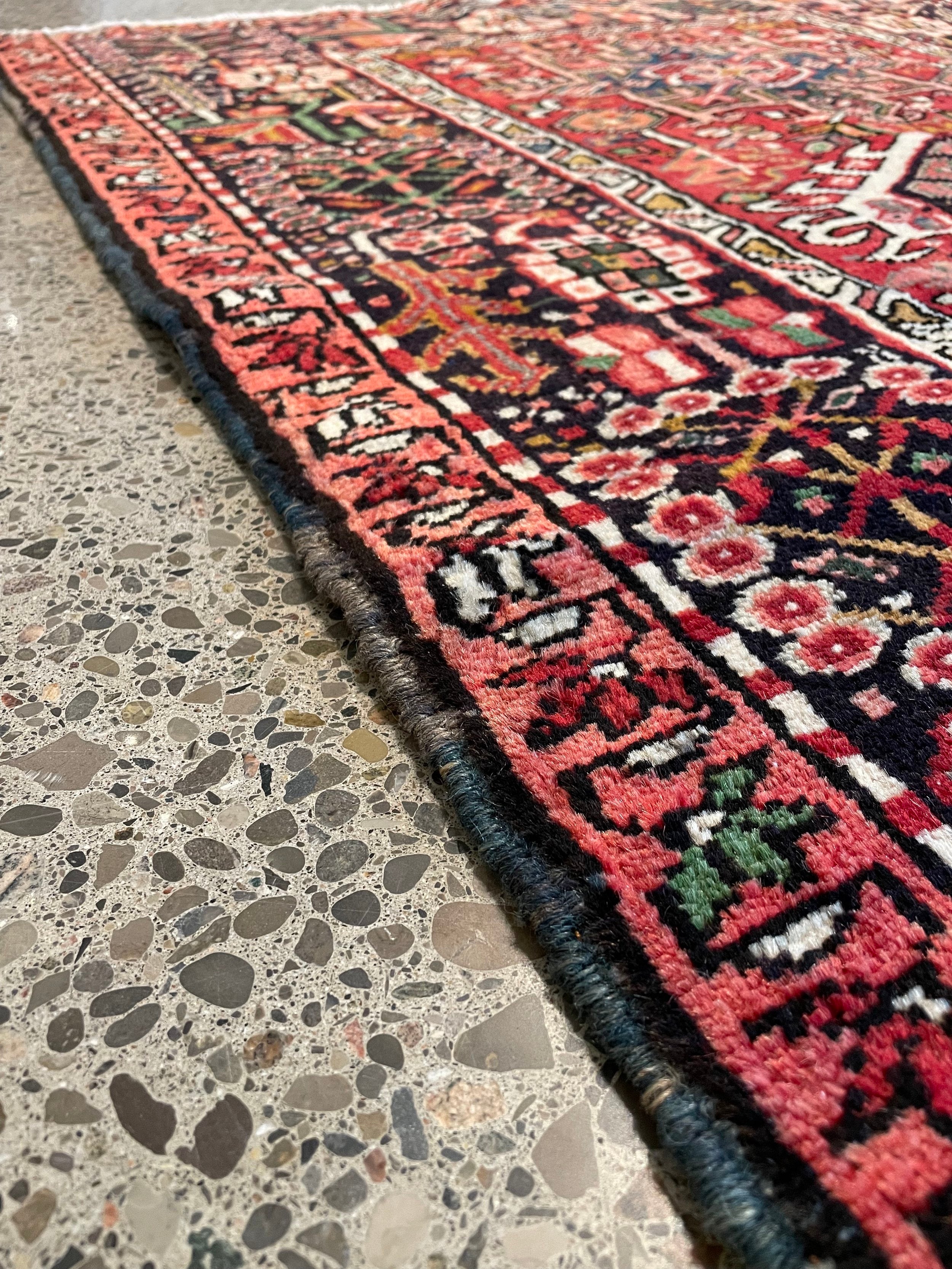 Karajeh Vintage Wool Rug (3'5" x 4'8")