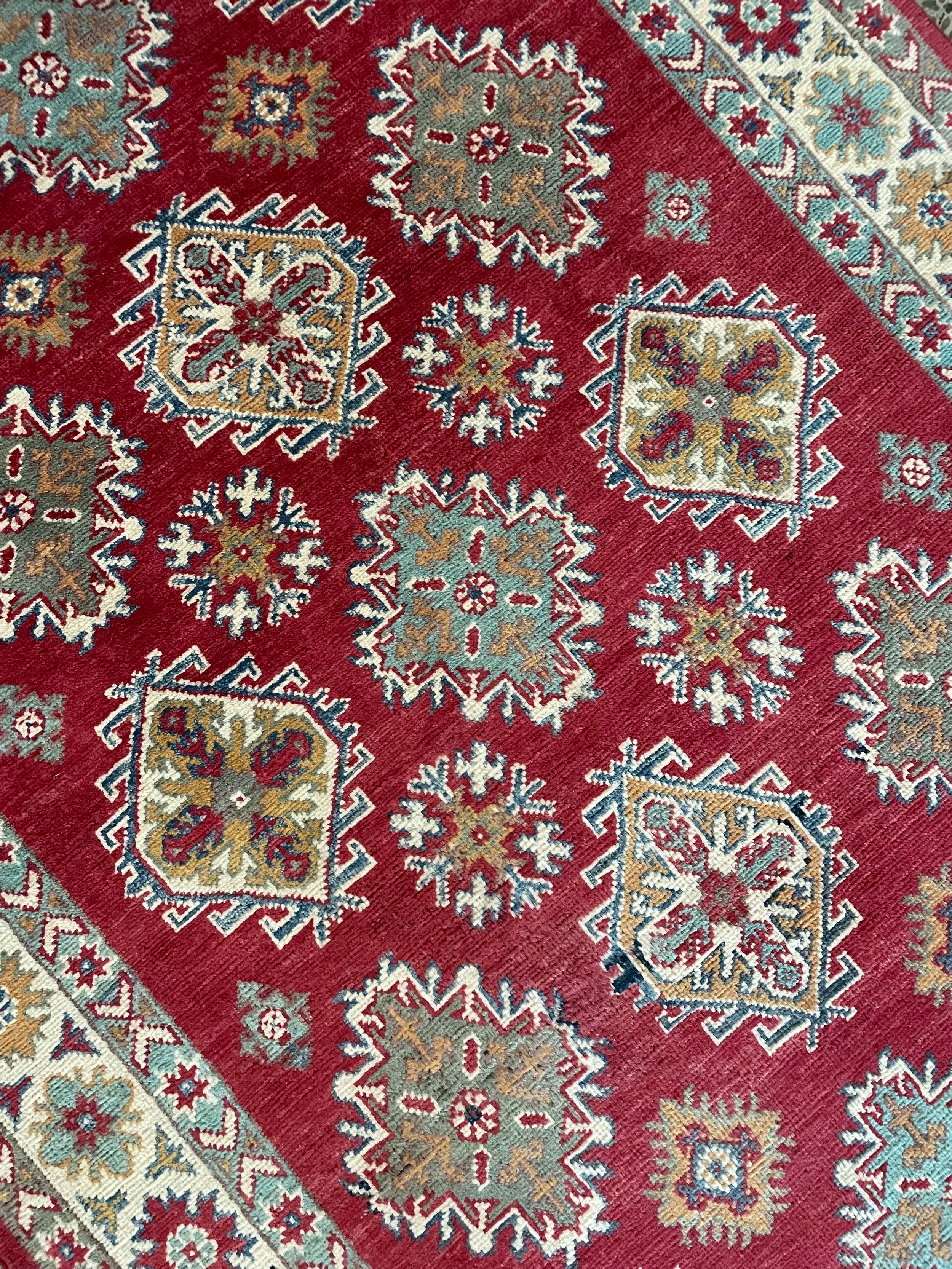 Kazak Wool Rug (4'0" x 5'10")