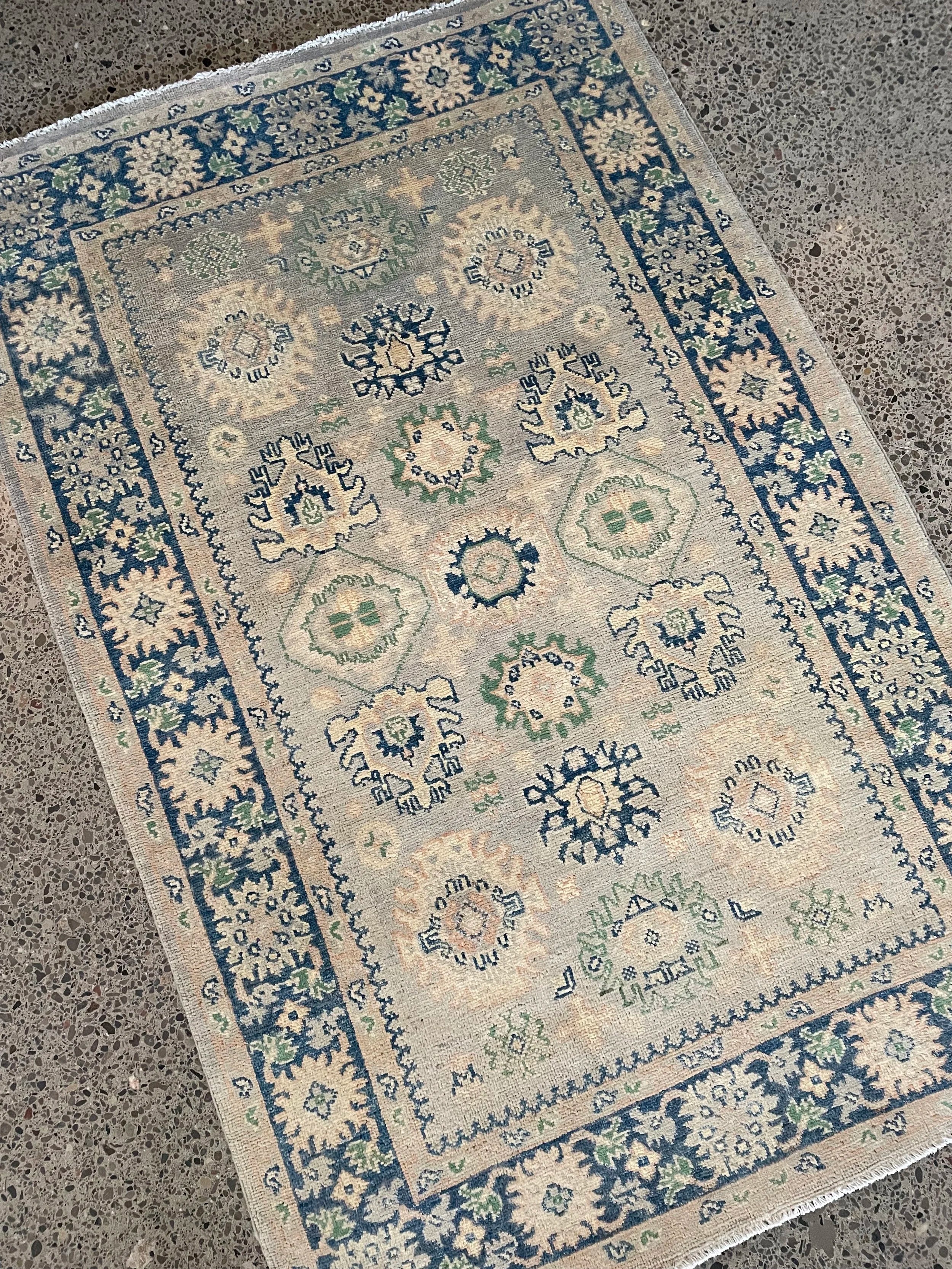 Kazak Wool Rug (4'1" x 6'2")