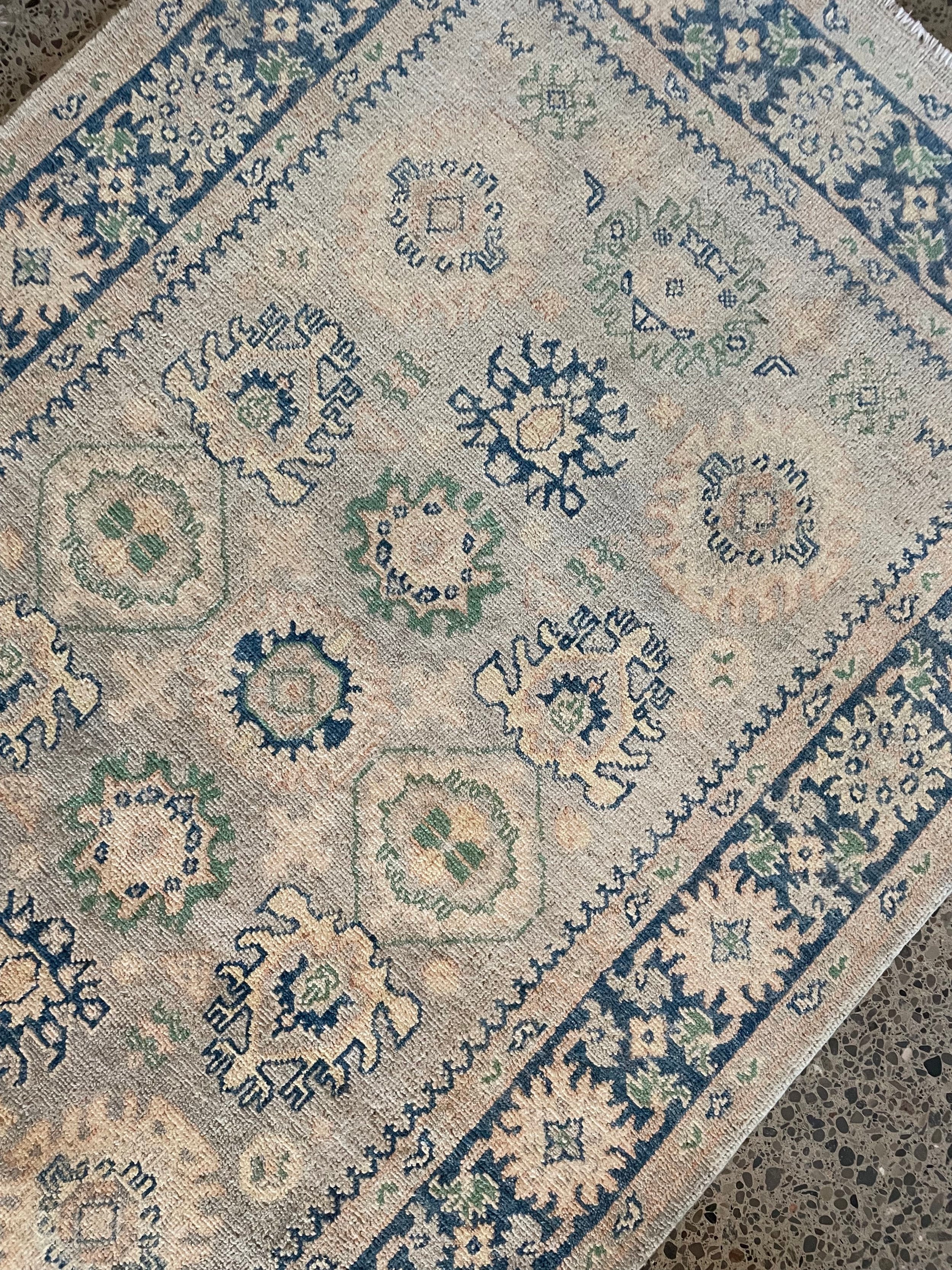 Kazak Wool Rug (4'1" x 6'2")