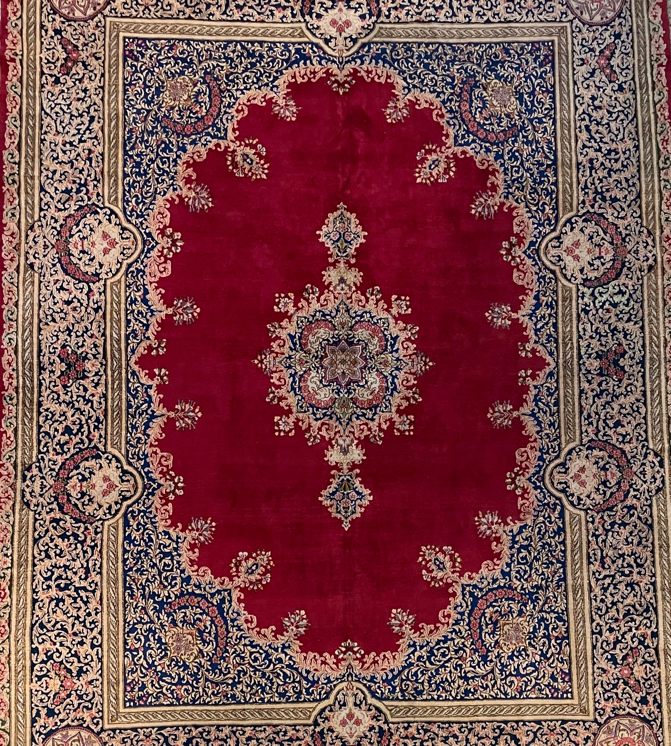 Semi-Antique Kerman Rug (9'9" x 13'1")