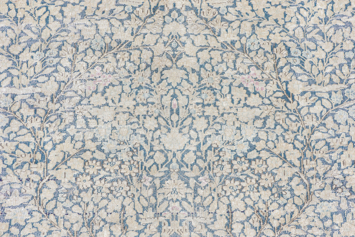Kerman Vintage Wool Rug (9'9" x 12'9")