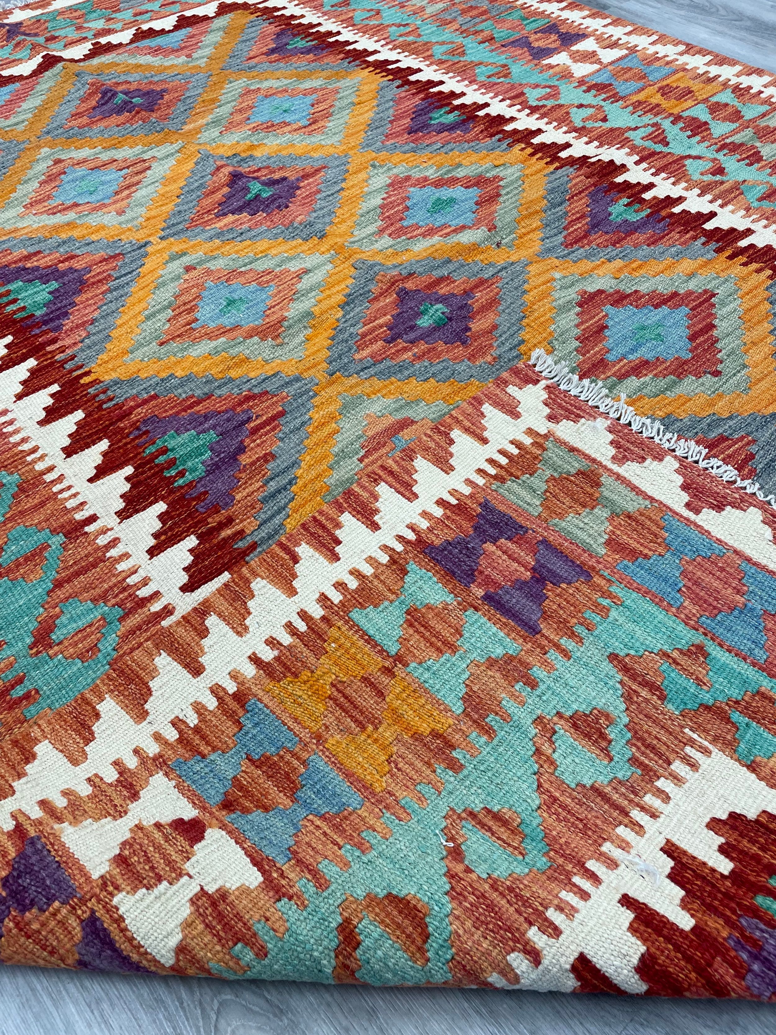Kilim Rug (5x7)