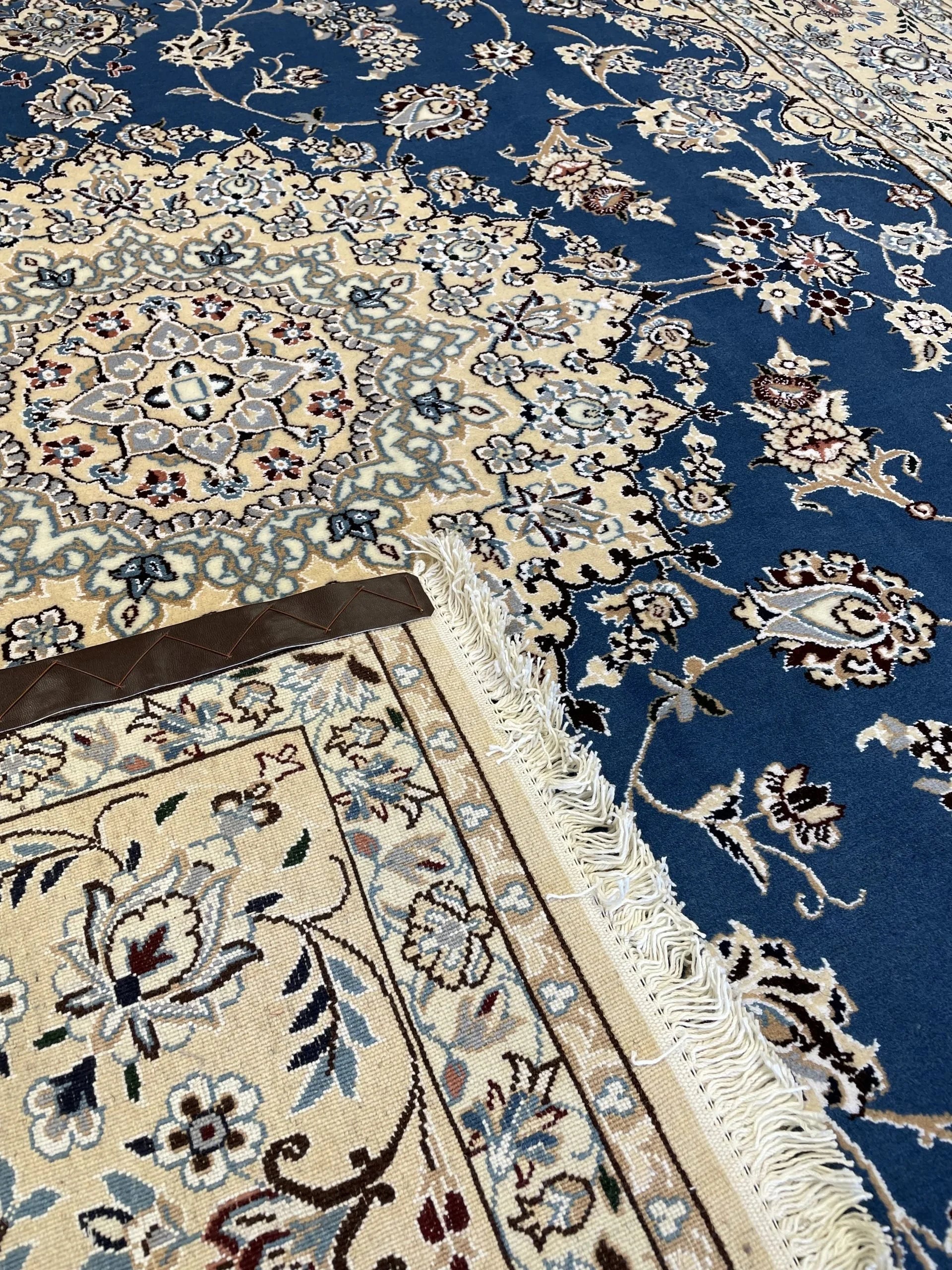 Naeen Wool & Silk Rug (6'6" x 8'4")