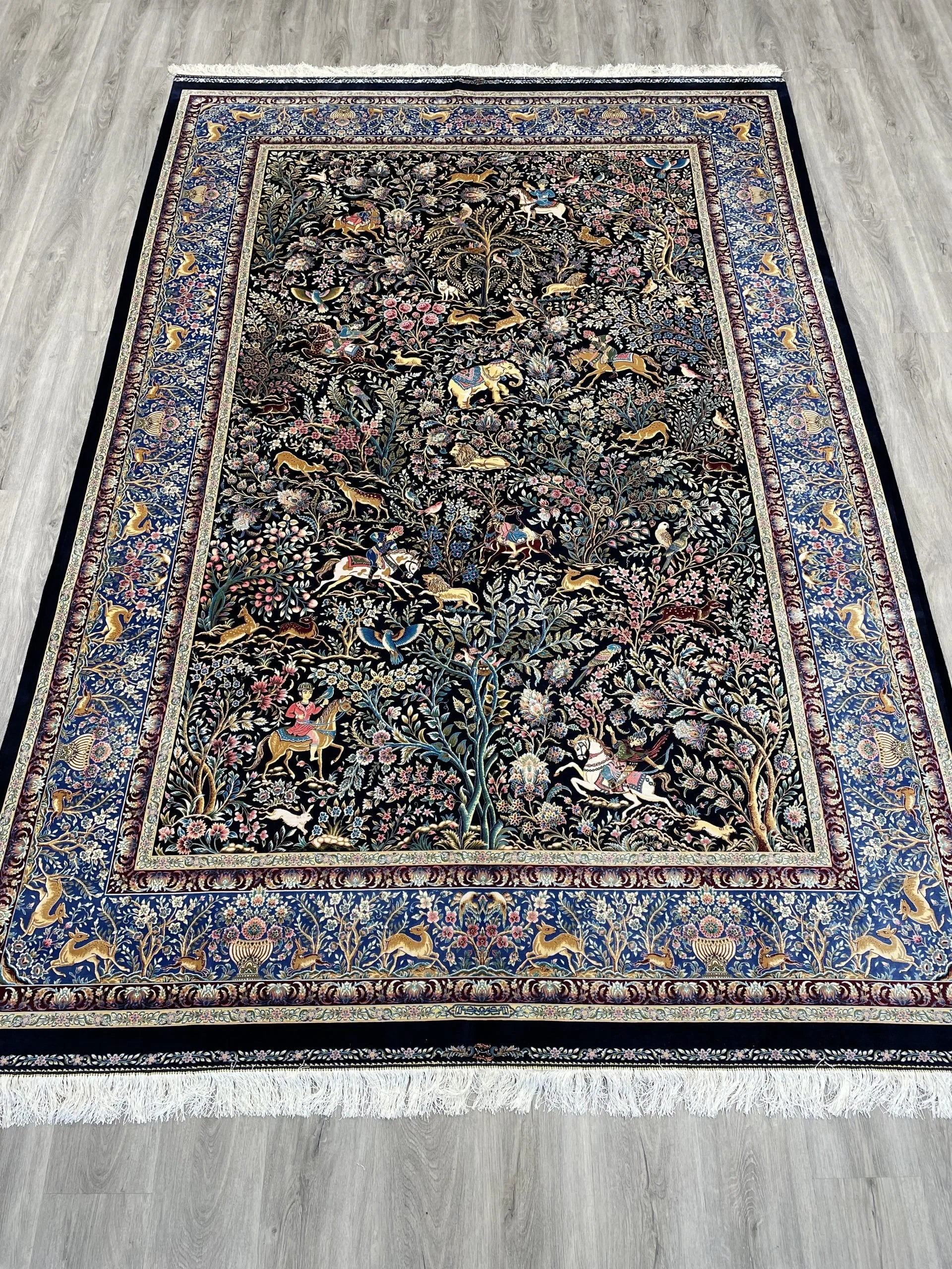 Art. Silk Rug (6'6" x 9'8")