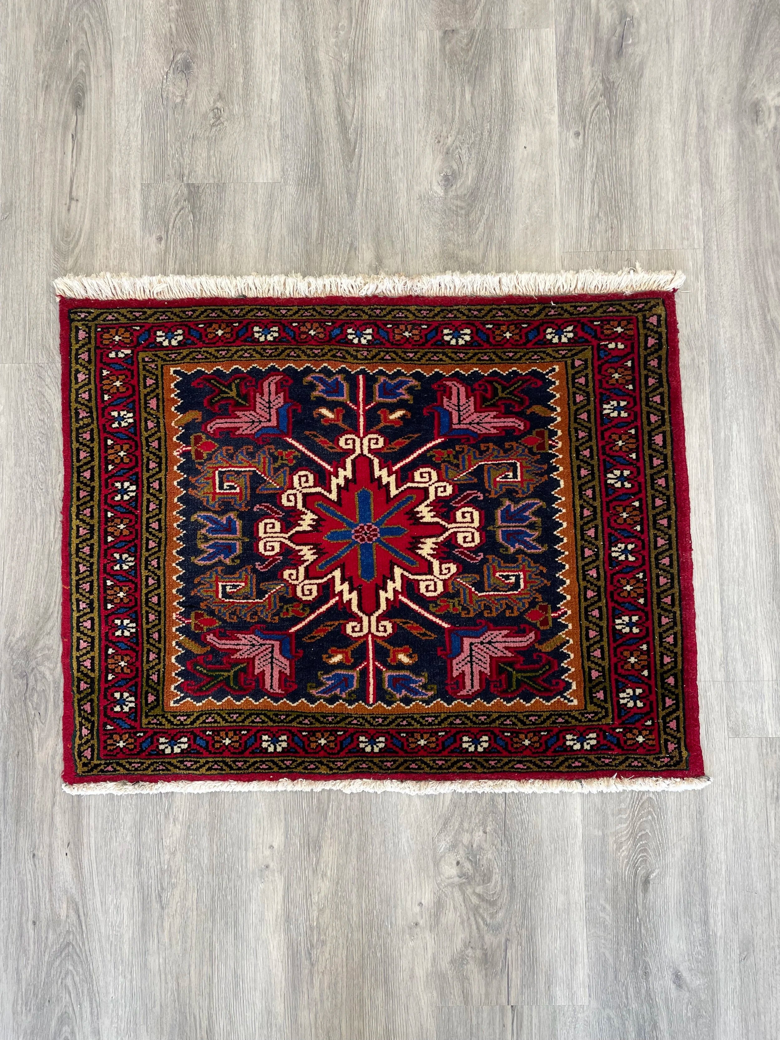 Heriz Mini Wool Rug (2'0" x 2'6")