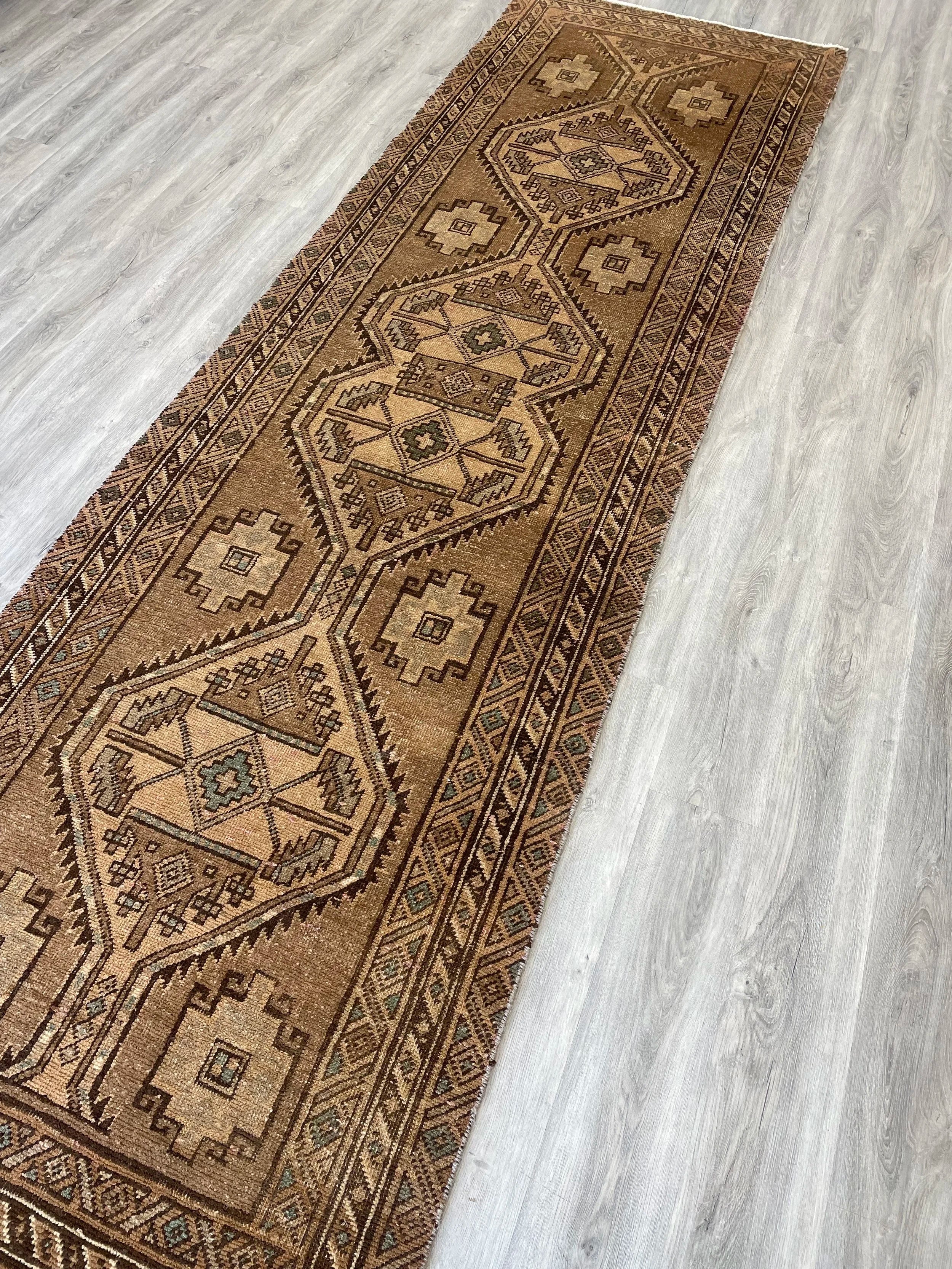 Hamedan Vintage Wool Rug Runner (3'6" x 11'8")