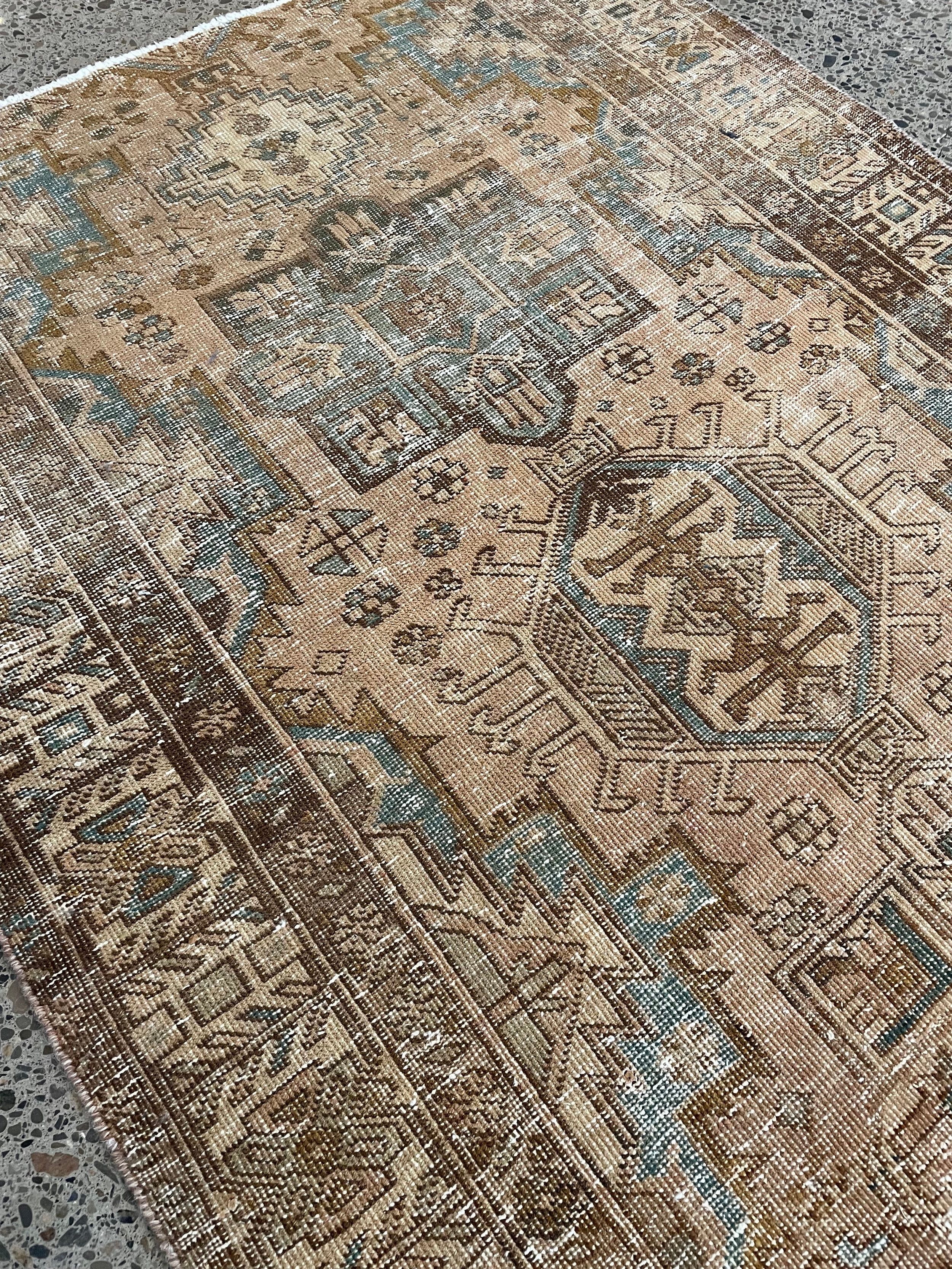 Karajeh Vintage Wool Rug (3'7" x 4'2")