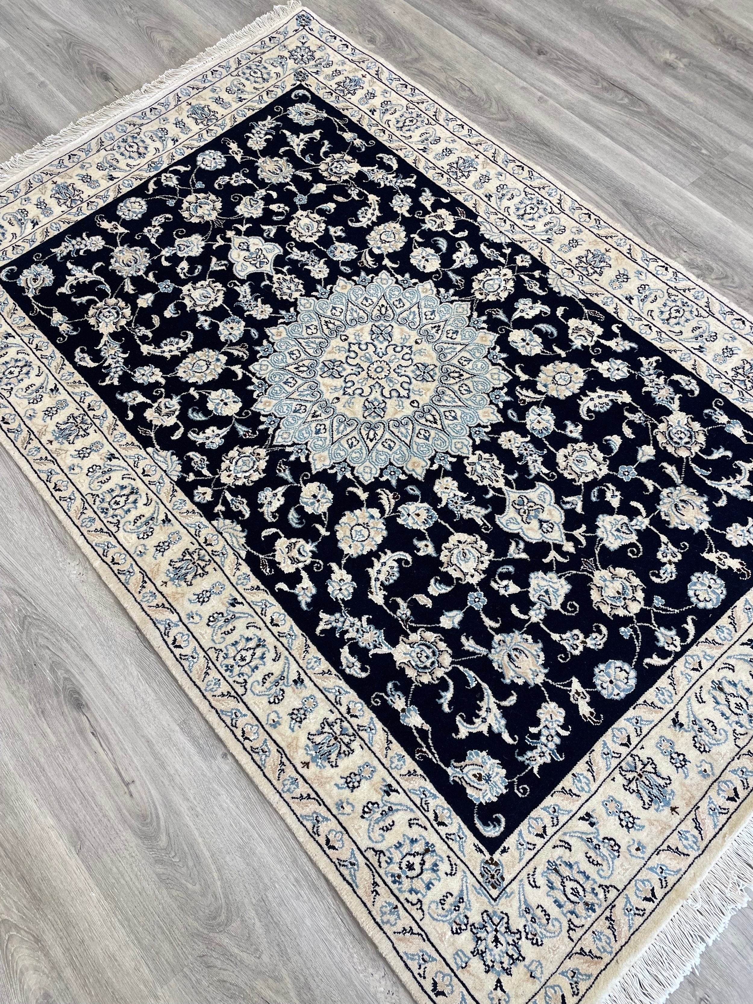 Naeen Wool & Silk Rug (3'6" x 5'4")