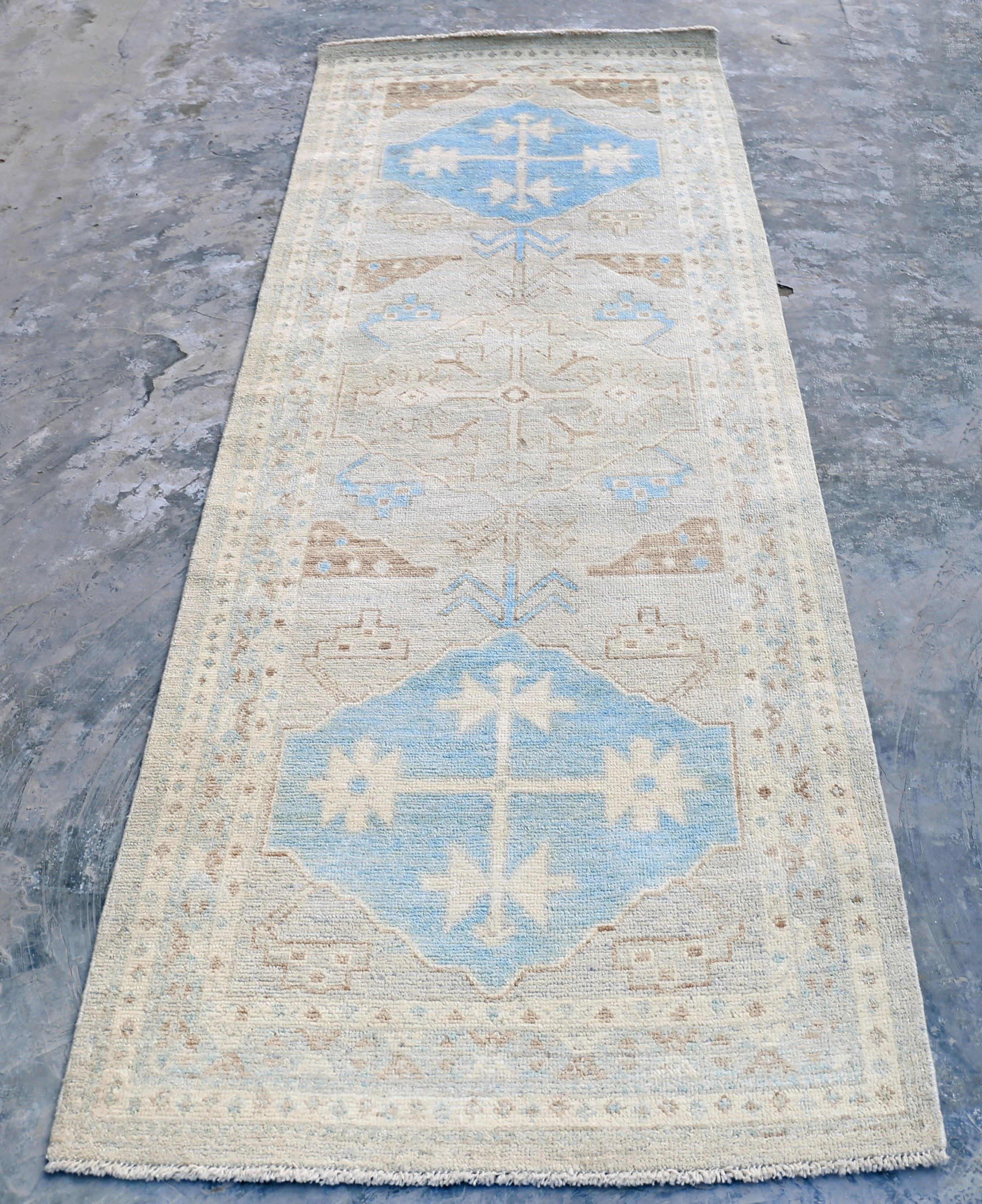 Oushak Wool Rug Runner (3'1" x 8'3")
