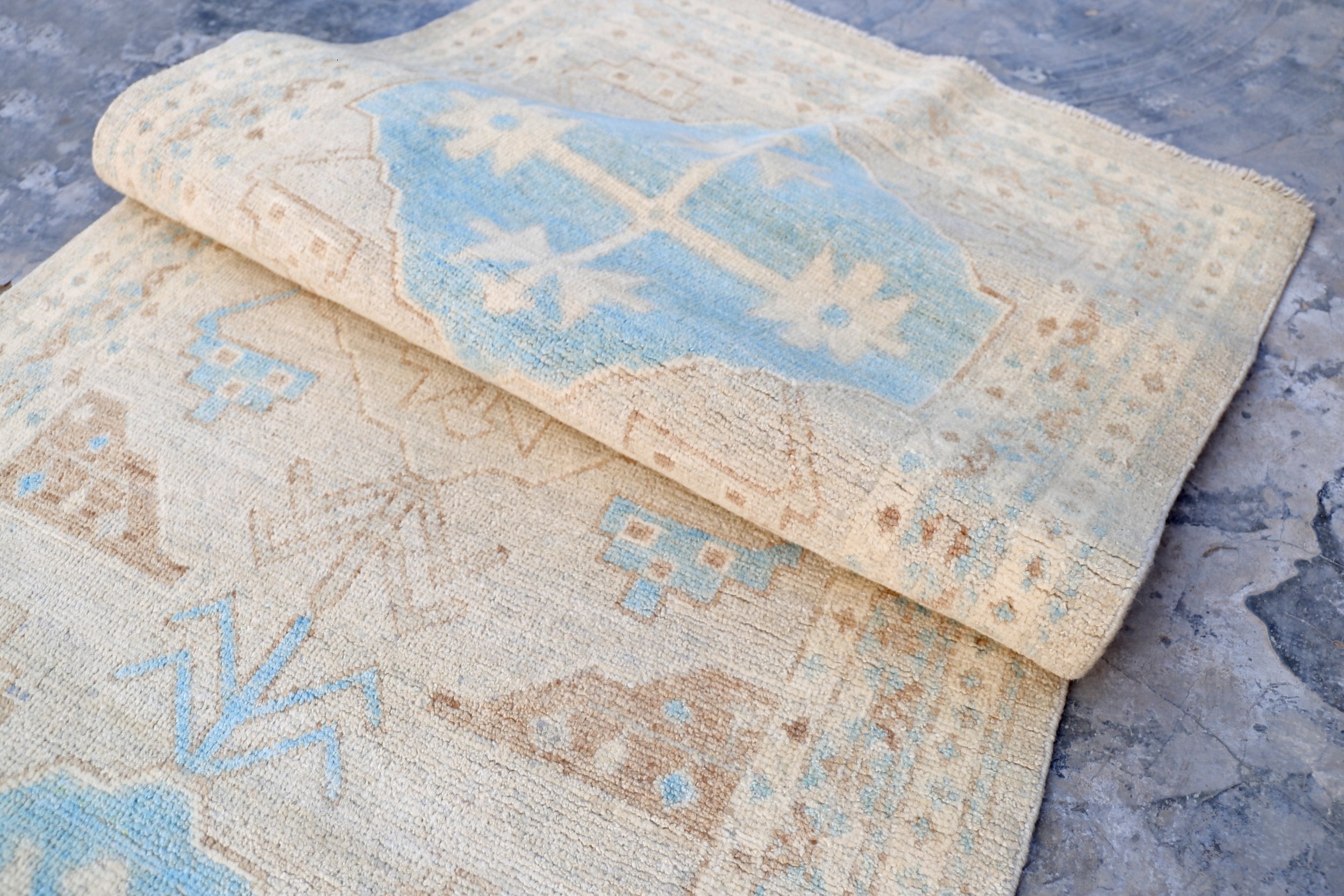 Oushak Wool Rug Runner (3'1" x 8'3")