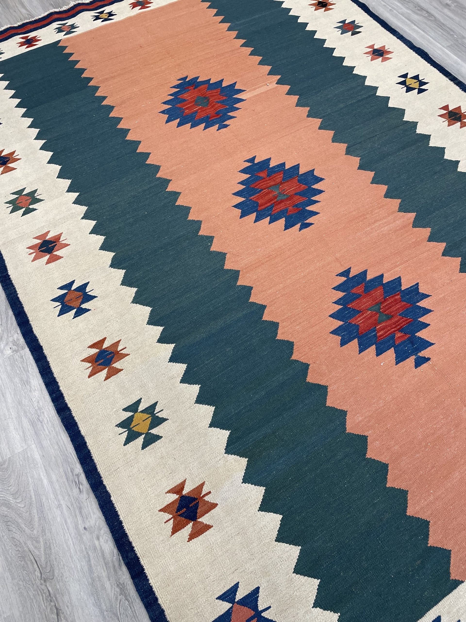 Qashqai Kilim 9'8" x 6'6"