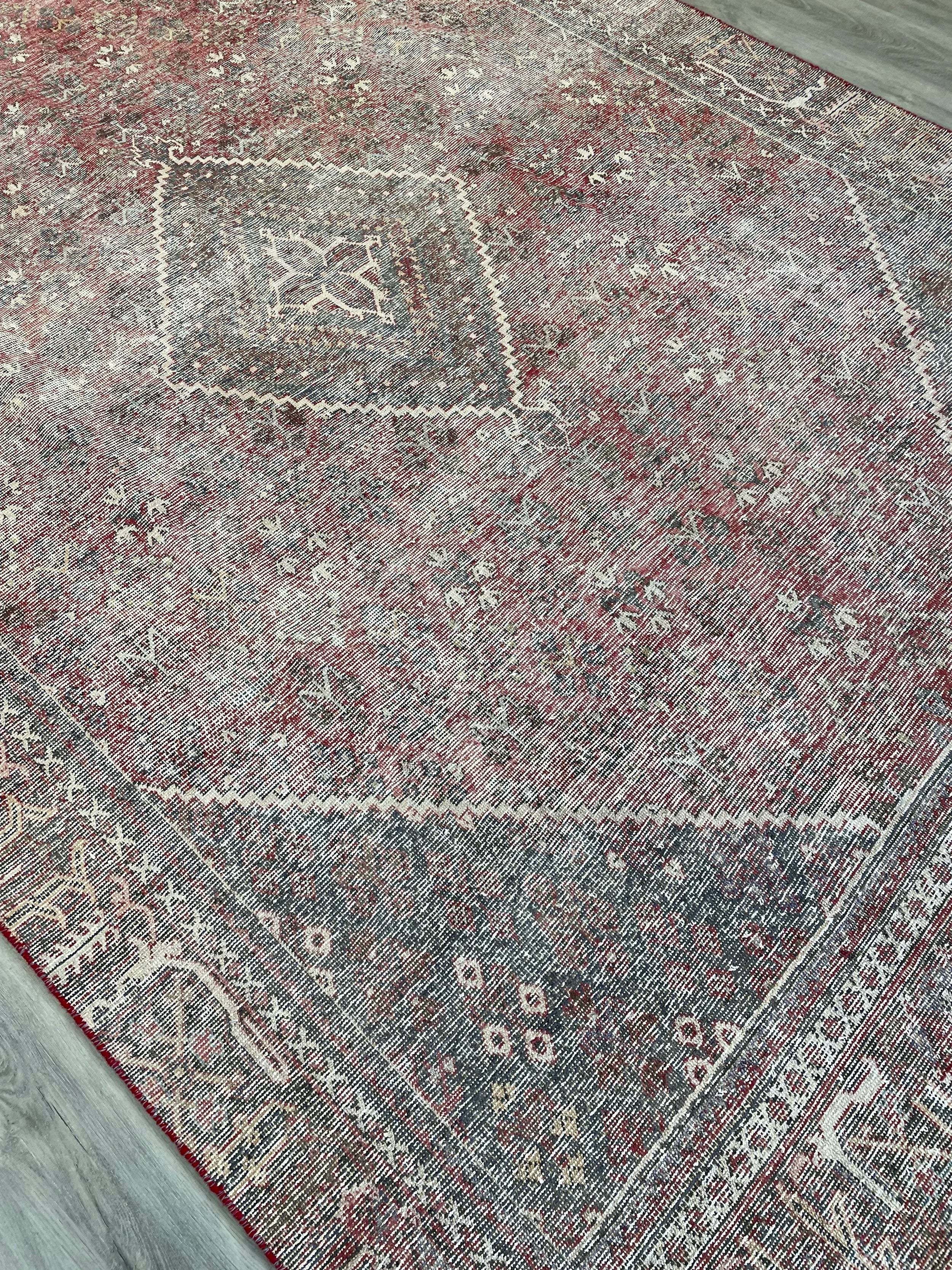 Second Life Vintage Wool Rug (6'10" x 10'9")