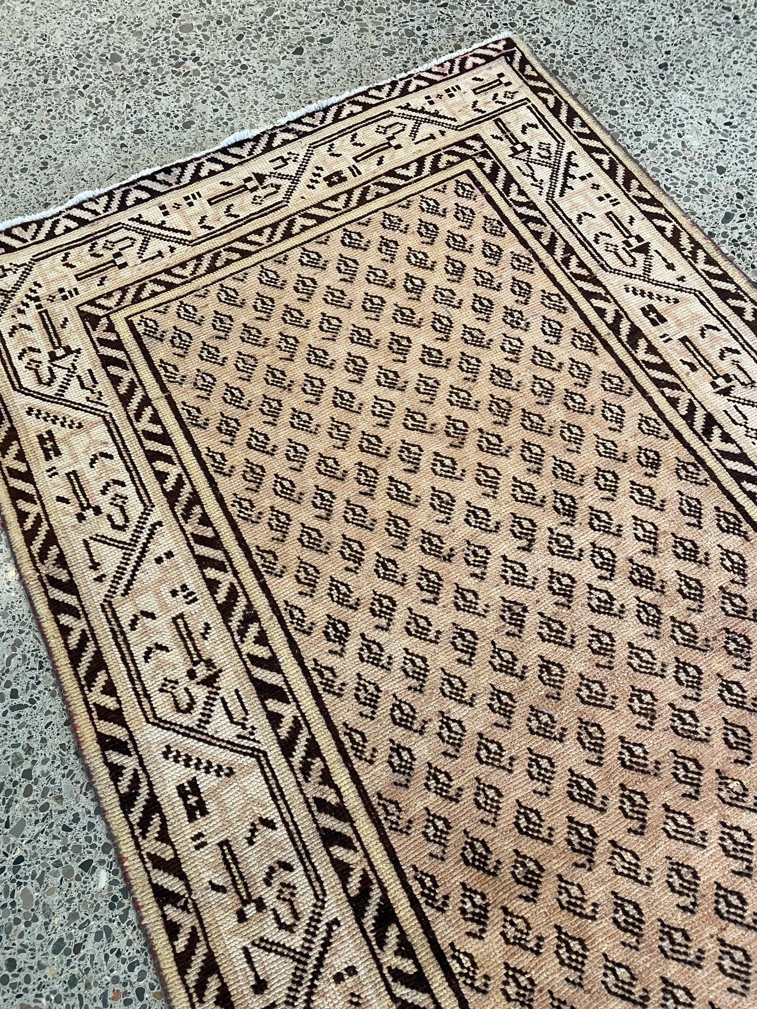 Neutral Vintage Wool Runner Rug (3'4" x 10'0")