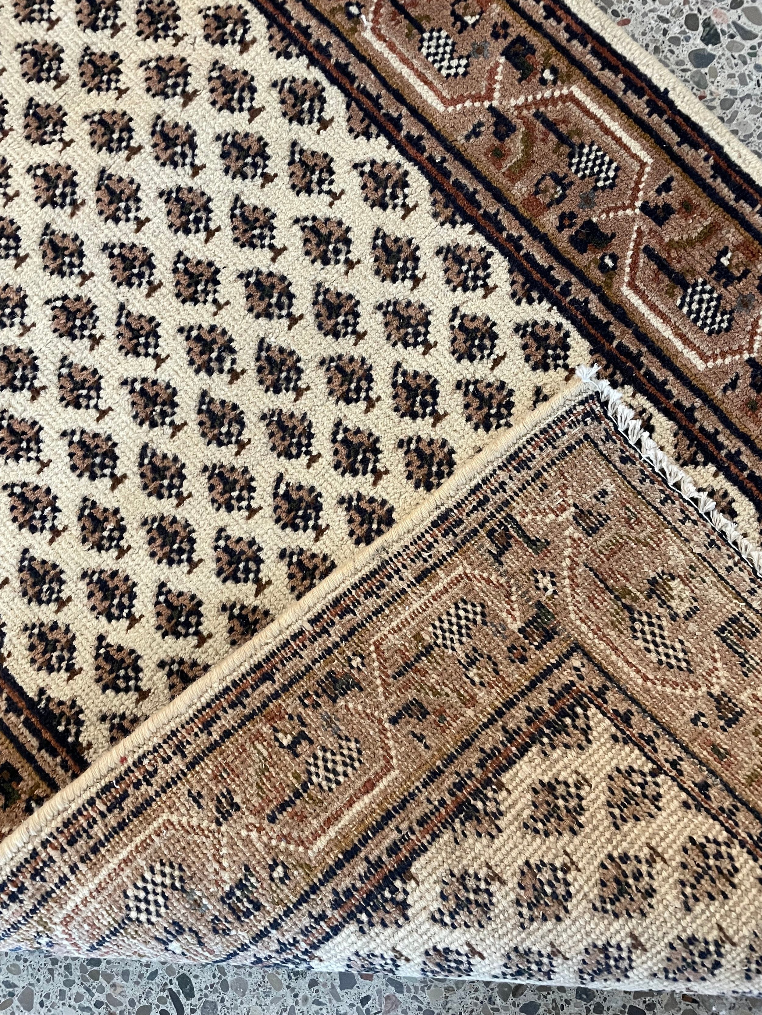 Neutral Vintage Wool Runner Rug (2'7" x 6'6")