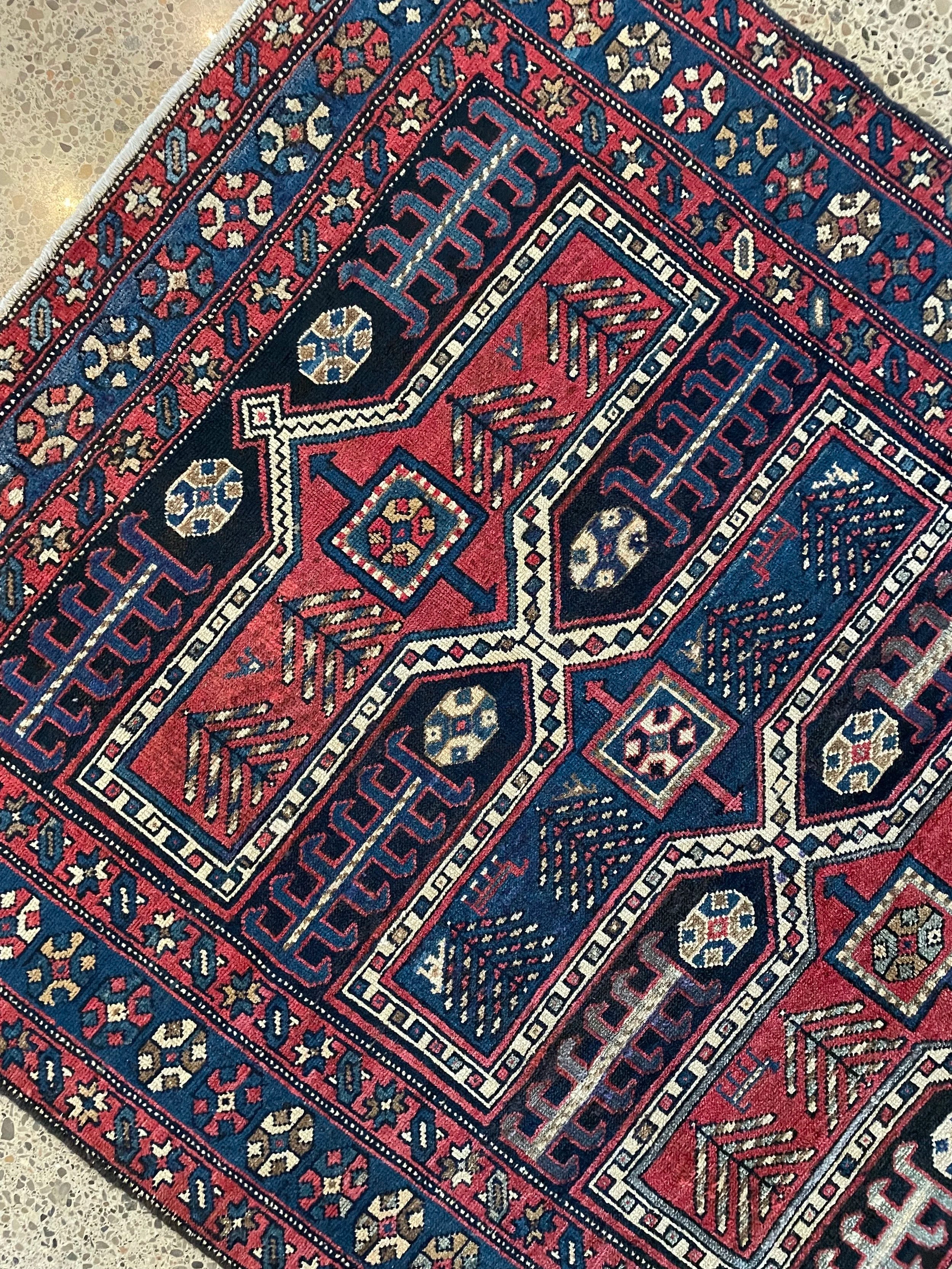 Ardebil Semi-Antique Wool Rug (4'3" x 6'11")