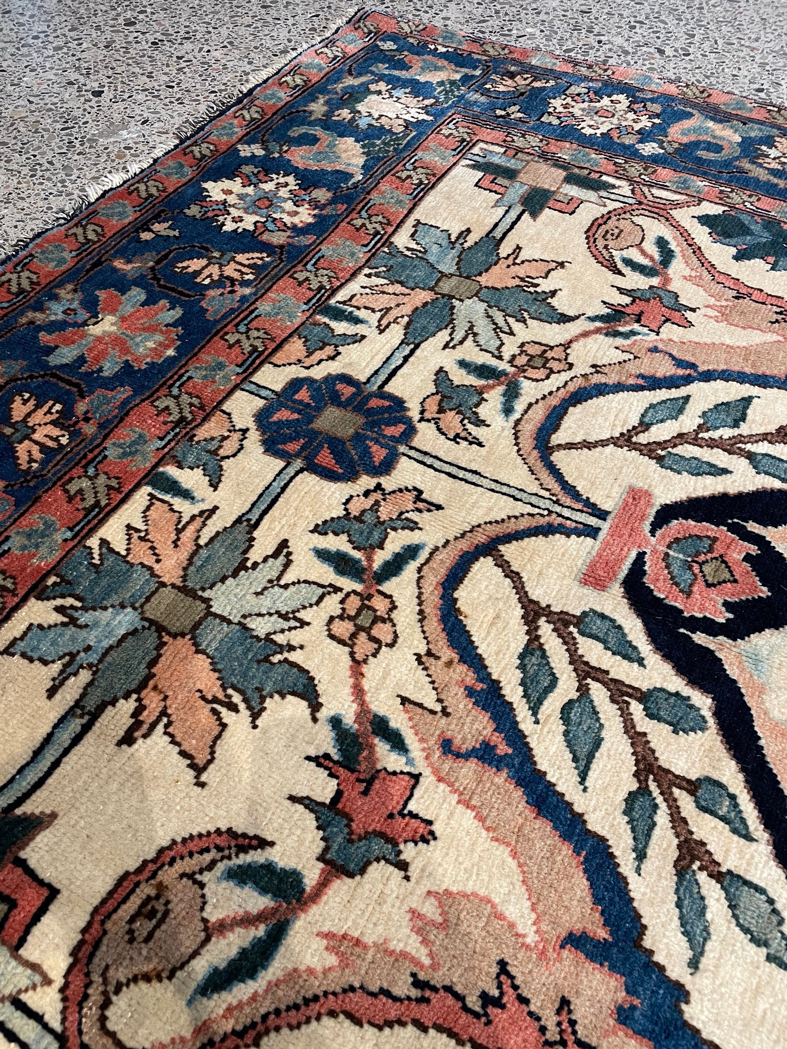 Heriz Semi-Antique Wool Rug (5'5" x 7'5")