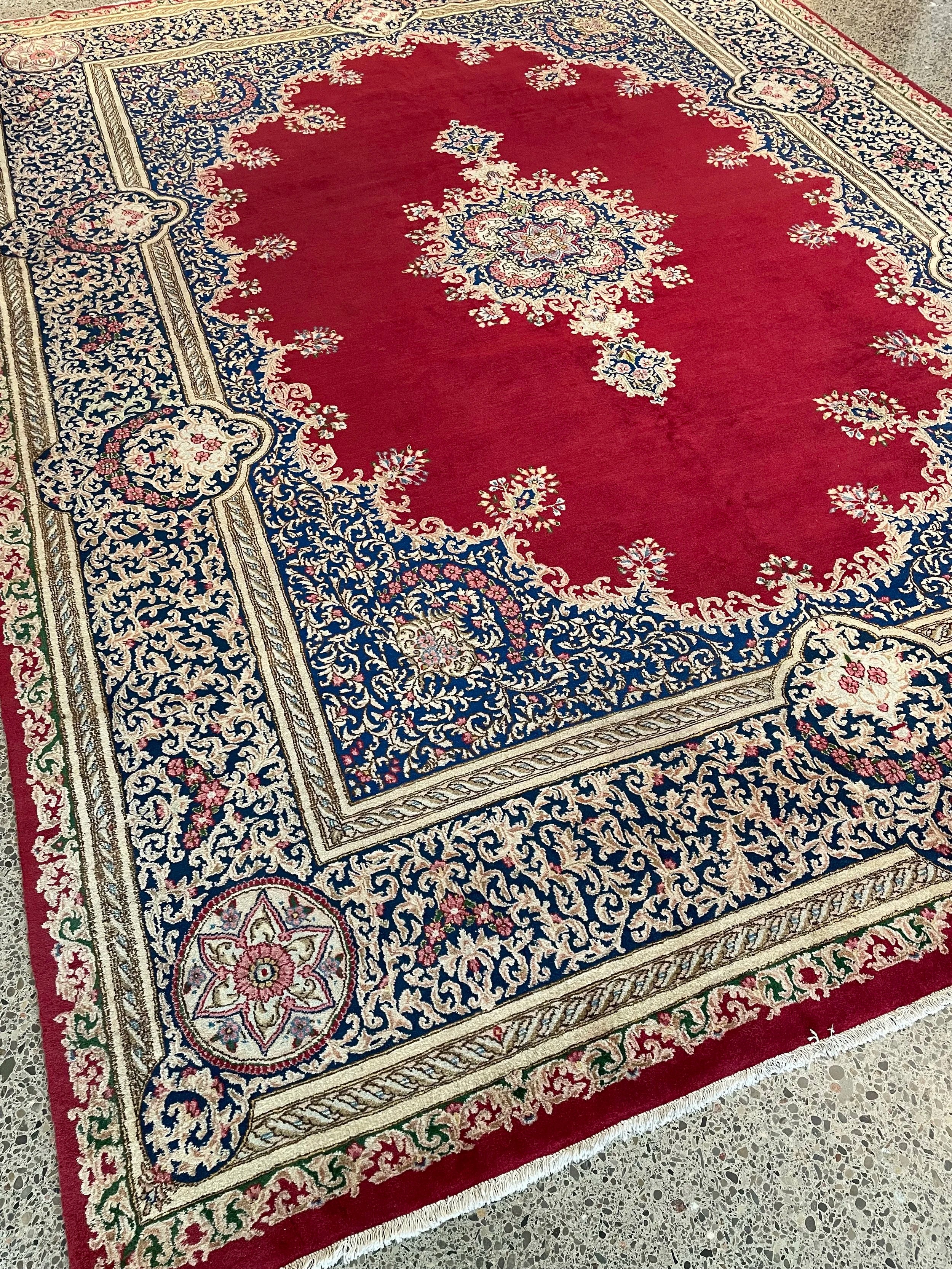 Semi-Antique Kerman Rug (9'9" x 13'1")