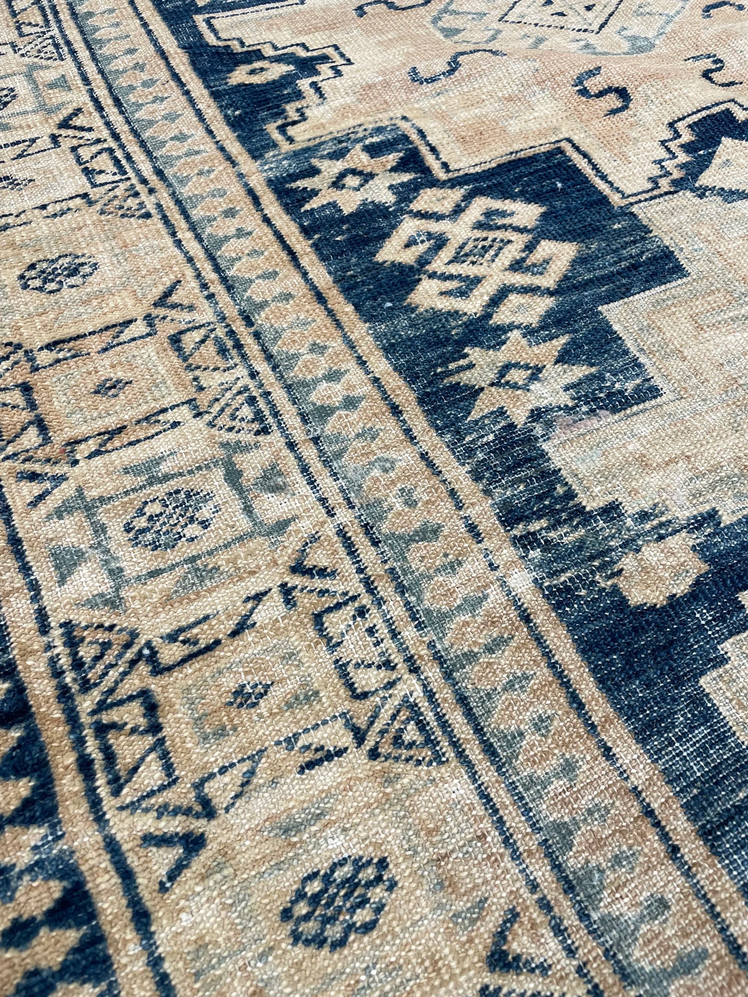 Shirvan Semi-Antique Rug (2'11" x 9'7")