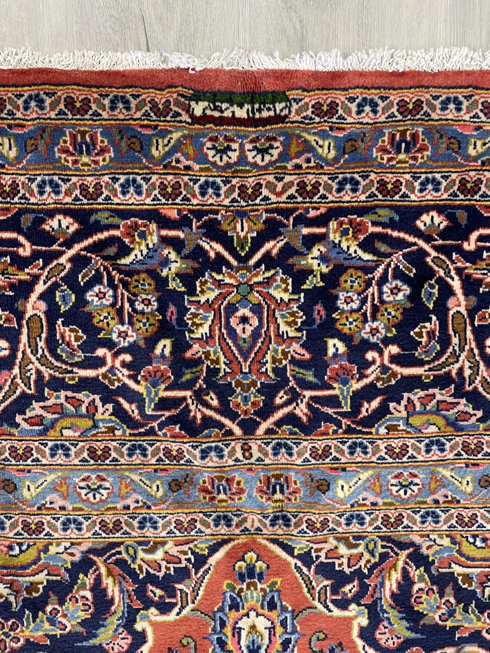 Kashan Vintage Wool Rug (9'11" x 13'6")