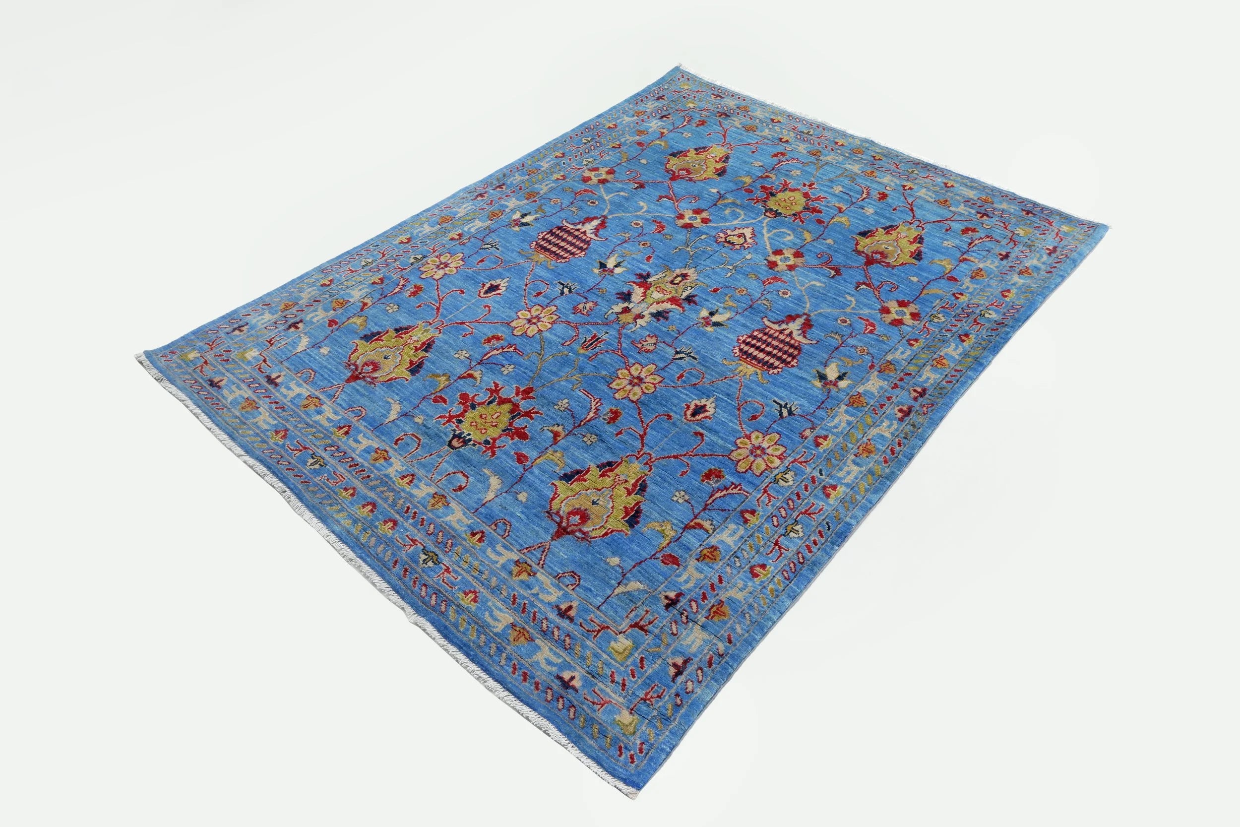 Sultani Wool Rug (4'10" x 6'1")