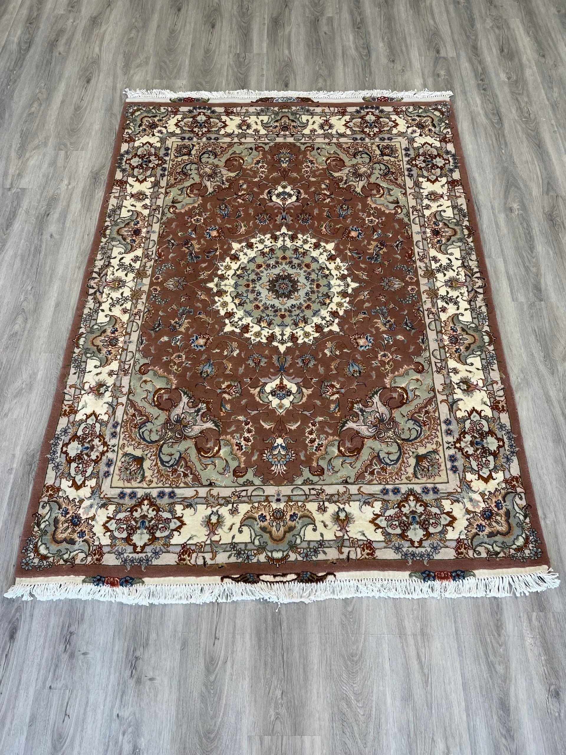 Tabriz Wool & Silk Rug ( 4'10" x 6'6")