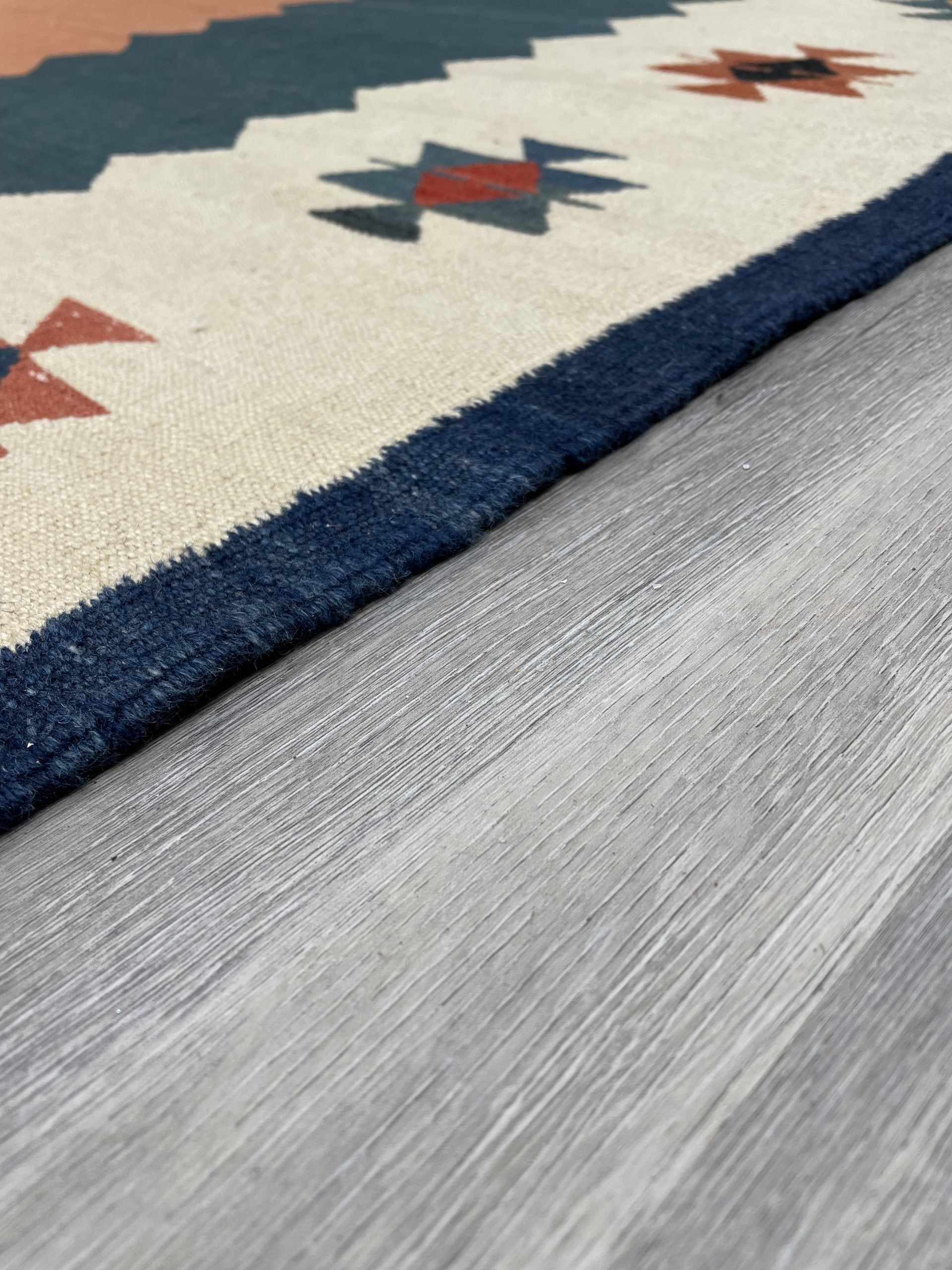 Qashqai Kilim 9'8" x 6'6"