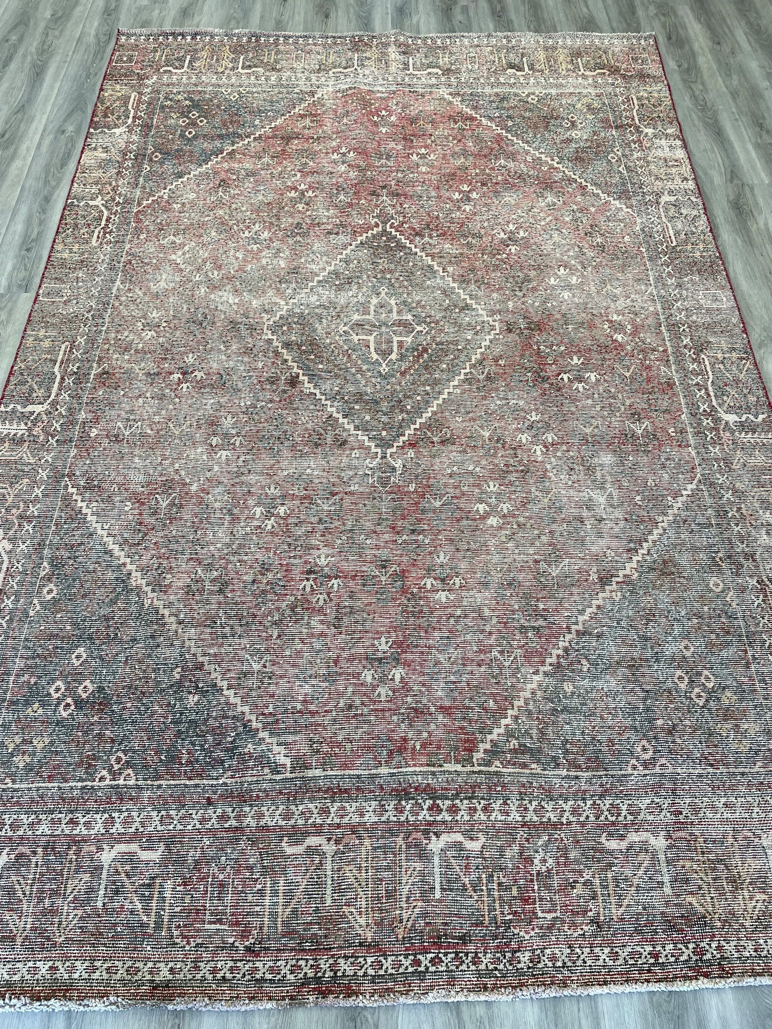 Second Life Vintage Wool Rug (6'10" x 10'9")