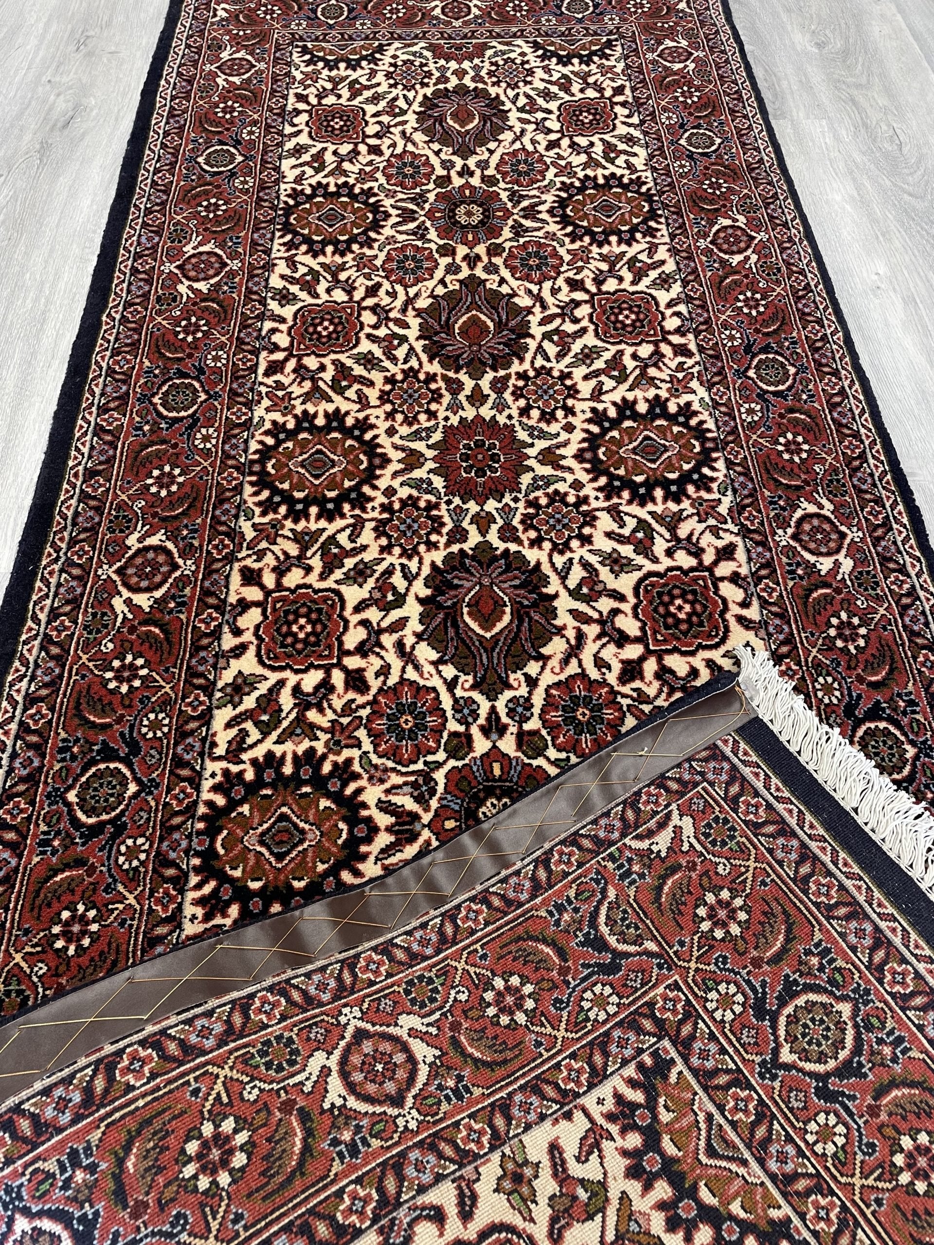 Bijar Wool Rug Runner (2'8" x 7'9")