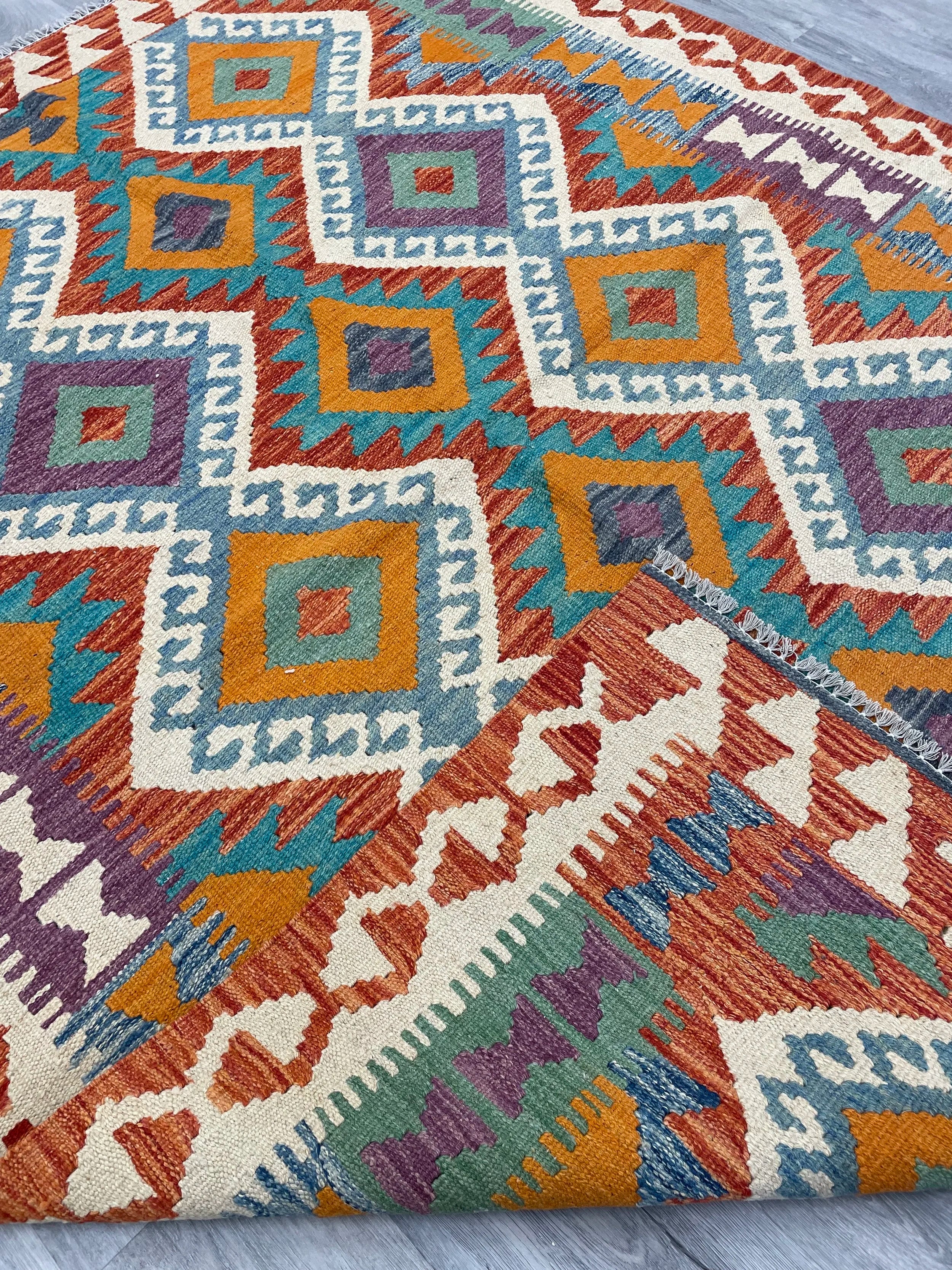 Kilim Rug (5x7)