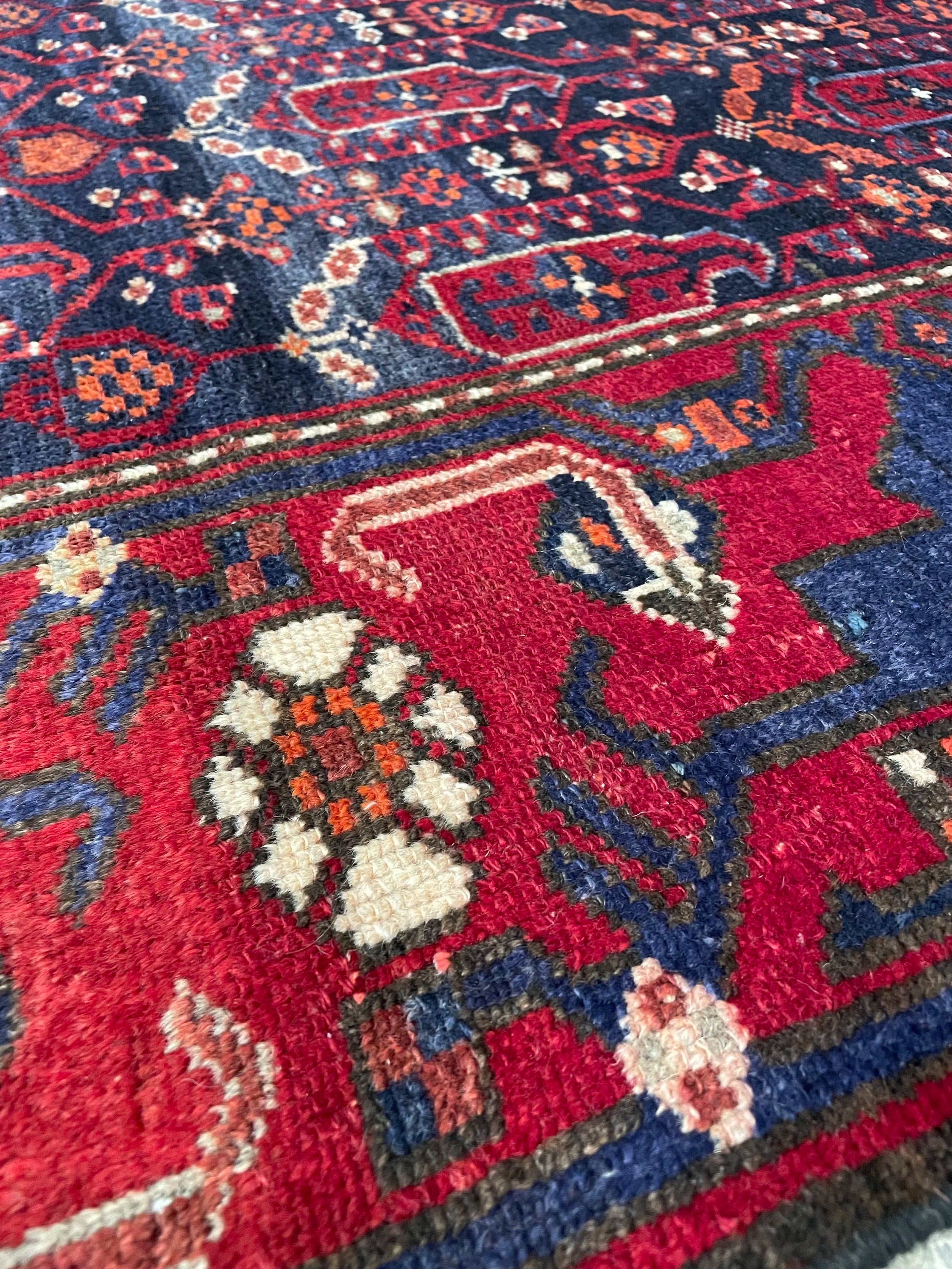 Zanjan Vintage Wool Rug (3'3" x 4'7")